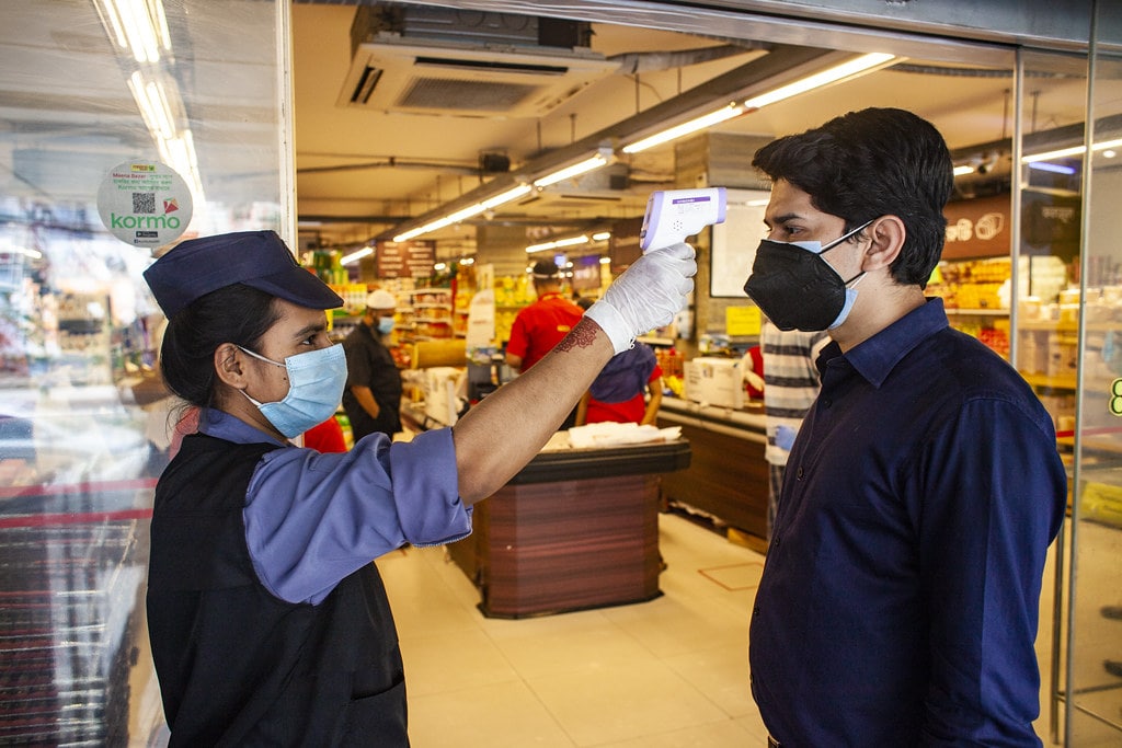 Shopping during pandemic 